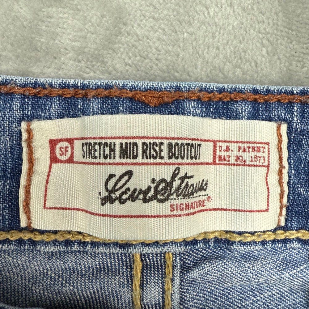 Levi Strauss Signature Stretch Mid Rise Bootcut Jeans Light Wash Size 16 Misses - Picture 4 of 13